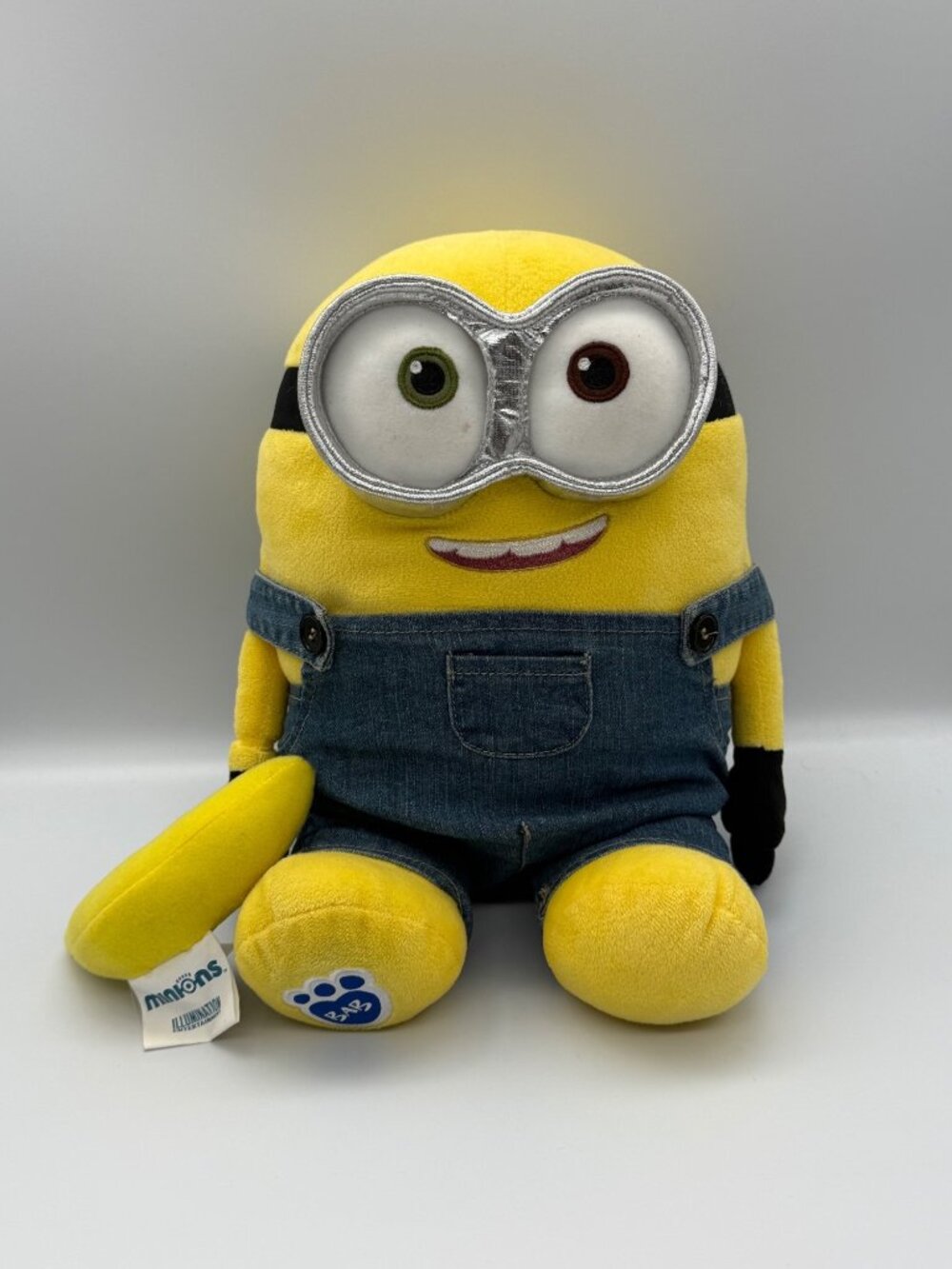 Build a Bear Despicable Me Minion BOB w/ Overall Banana Plush 11" Button no work